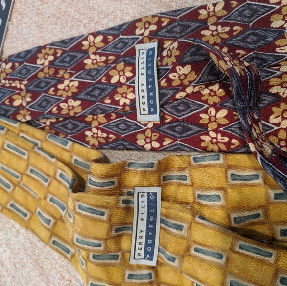2 vintage 100% silk ties Perry Ellis Portfolio - Picture 4 of 6